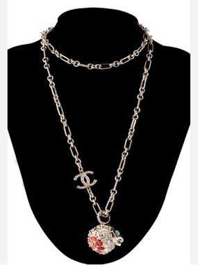 CHANEL GRIFFON LION HEAD NECKLACE *Very rare!